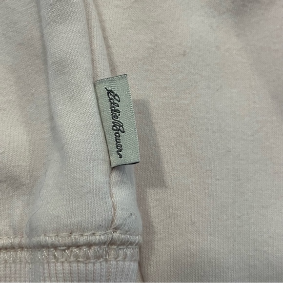 Eddie Bauer women’s large sweatshirt in very light link. - Picture 4 of 7